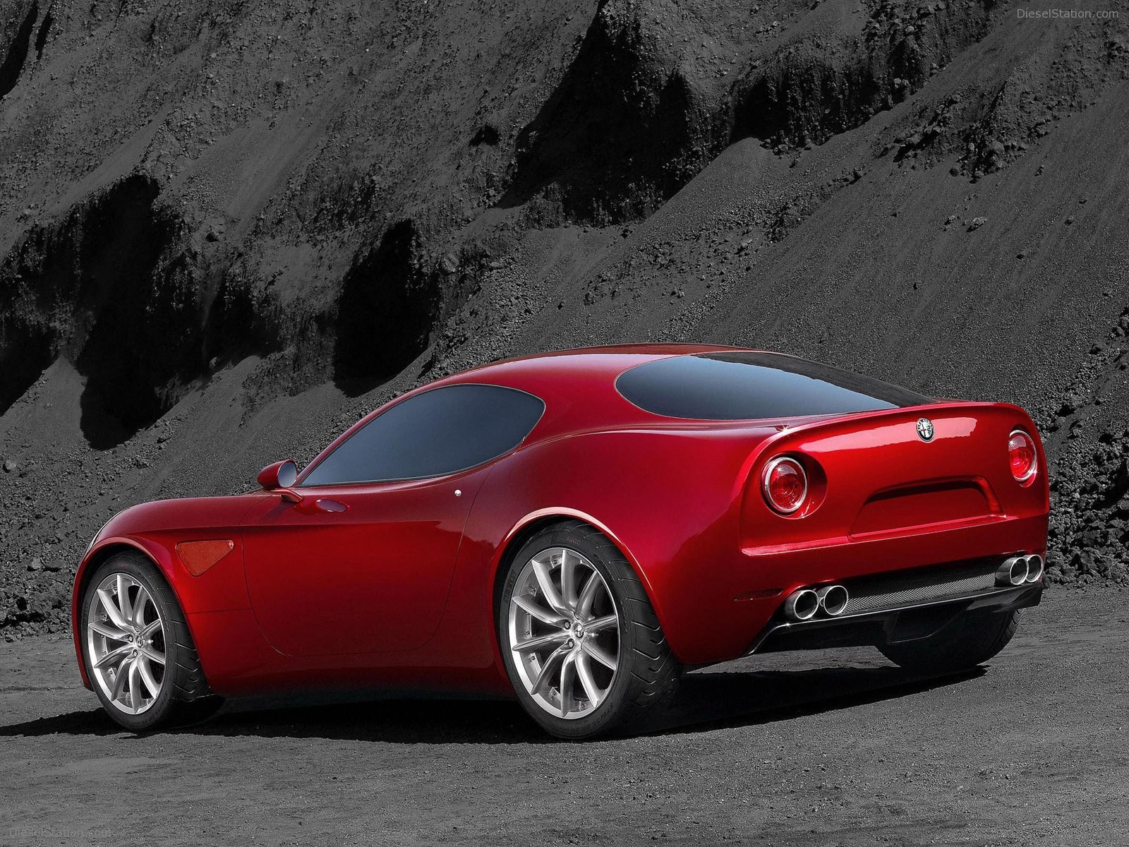 Alfa Romeo 8C Competizione